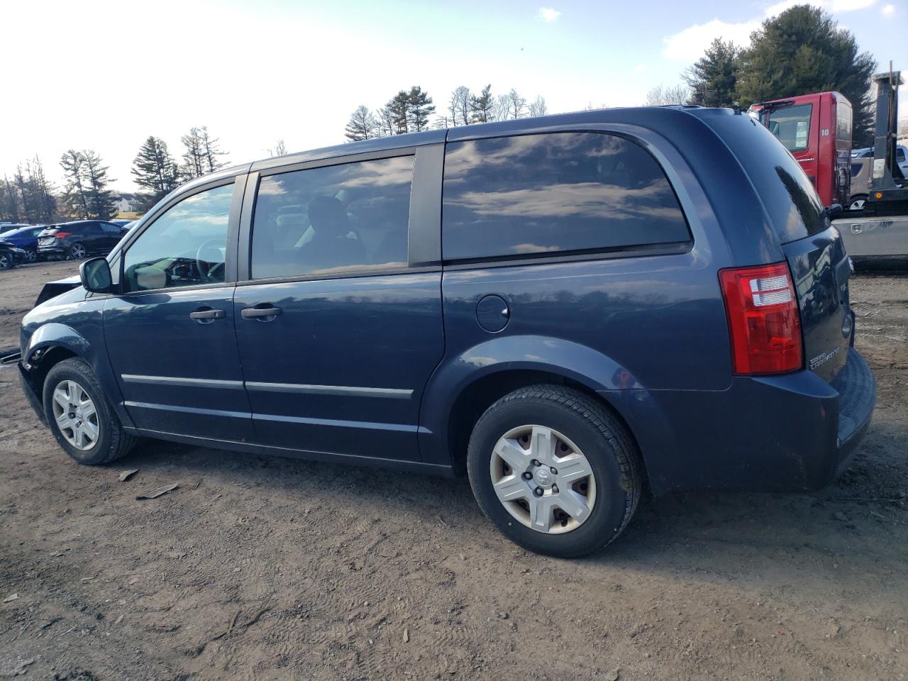 2008 Dodge Caravan VIN 1D8HN44H68B161692 Copart auction photo, front end / minor dent/scratches damage thumbnail 2