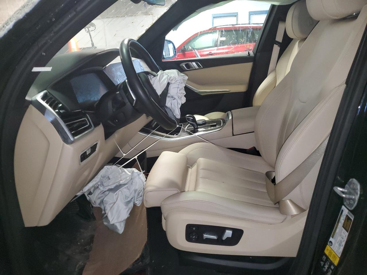 2020 BMW X5 VIN 5UXCR6C0XL9B42066 Copart auction photo, front end / minor dent/scratches damage thumbnail 7