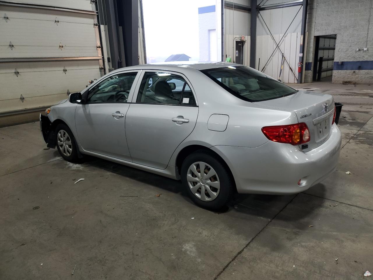 2009 Toyota Corolla VIN JTDBL40EX99038265 Copart auction photo, front end damage thumbnail 2