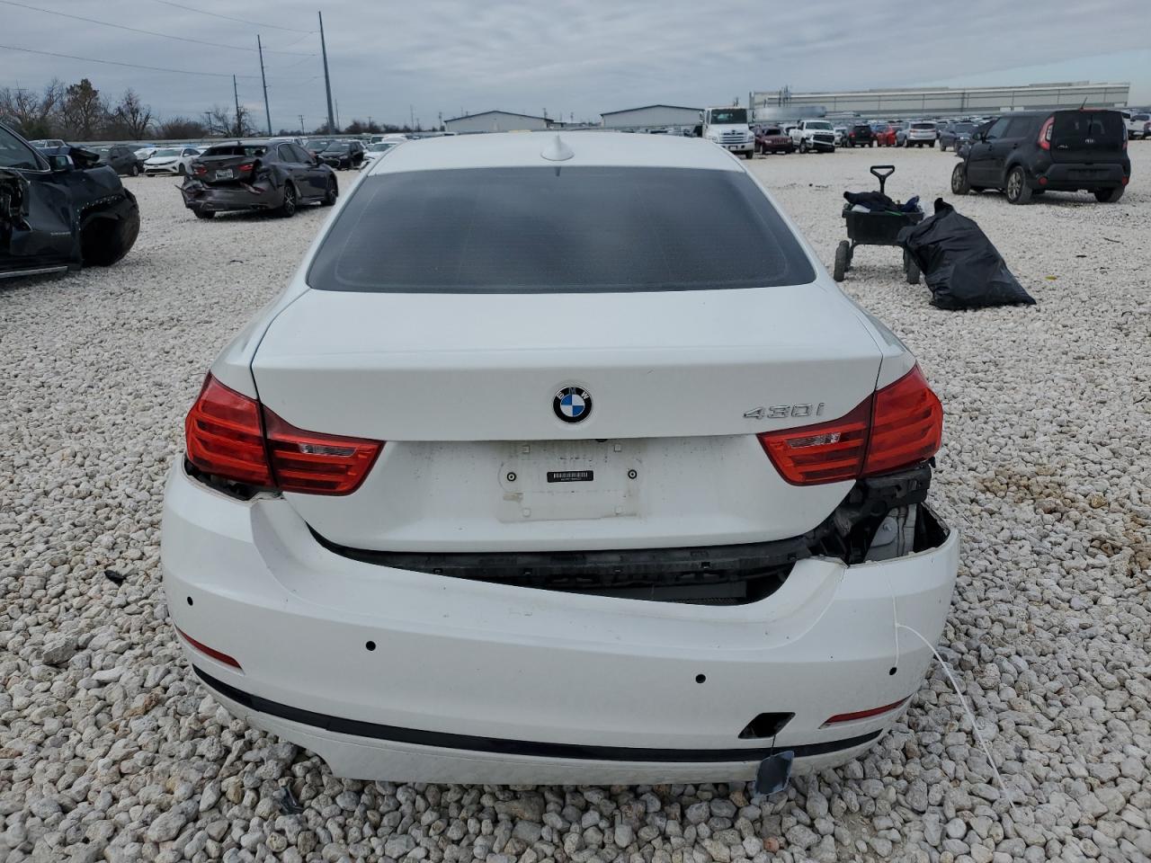 2017 BMW 4er VIN WBA4R7C37HK896333 Copart auction photo, all over damage thumbnail 6
