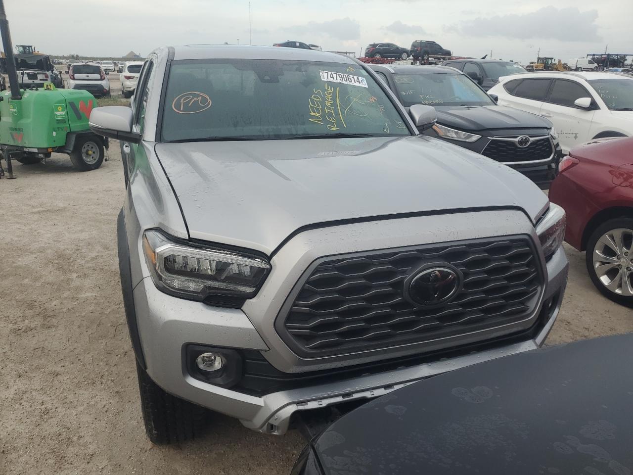 2021 Toyota Tacoma VIN 5TFAZ5CN1MX100300 Copart auction photo, water/flood damage thumbnail 5
