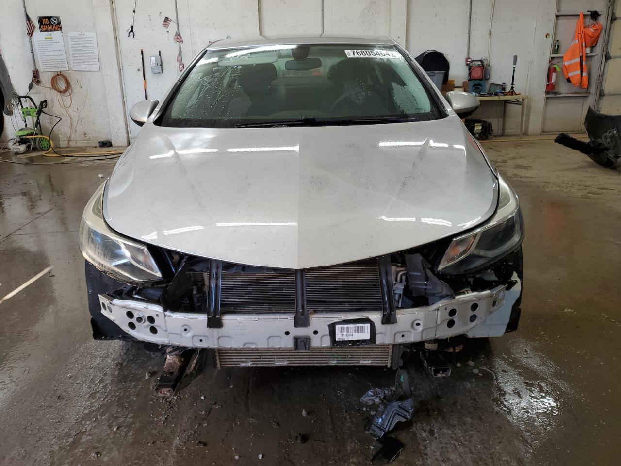 2018 Chevrolet Cruze VIN 1G1BE5SM2J7113490 Copart auction photo, side / rear end damage thumbnail 5