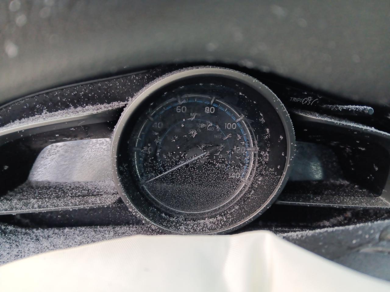 2020 Toyota Yaris VIN 3MYDLBJV8LY702562 Copart auction photo, all over damage thumbnail 9