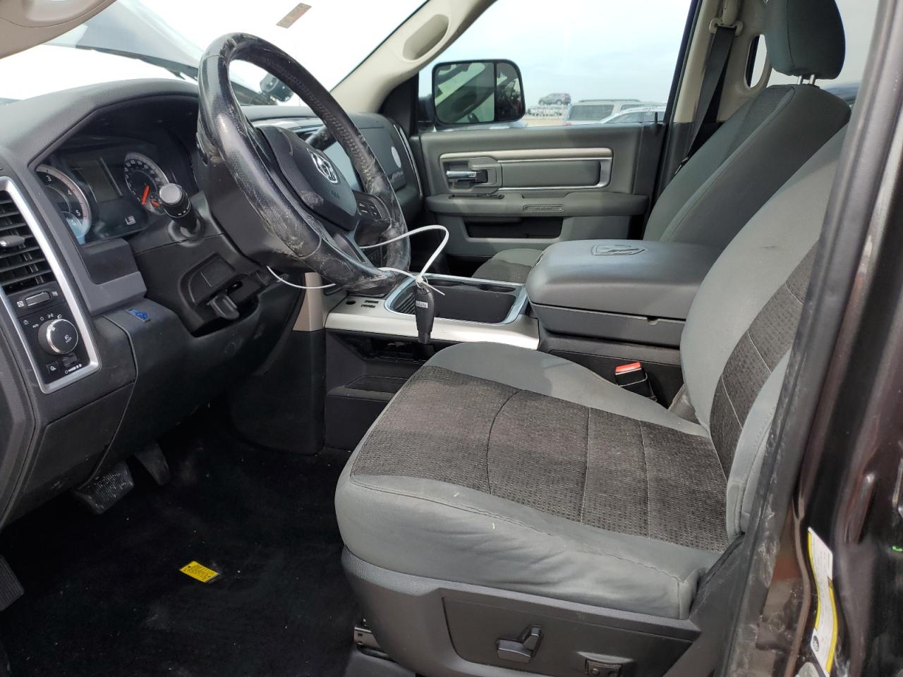2017 RAM 2500 VIN 3C6UR5DL8HG569864 Copart auction photo, front end damage thumbnail 7