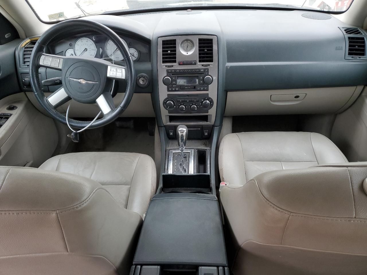 2006 Chrysler 300 VIN 2C3KA53G06H232330 Copart auction photo, all over damage thumbnail 8