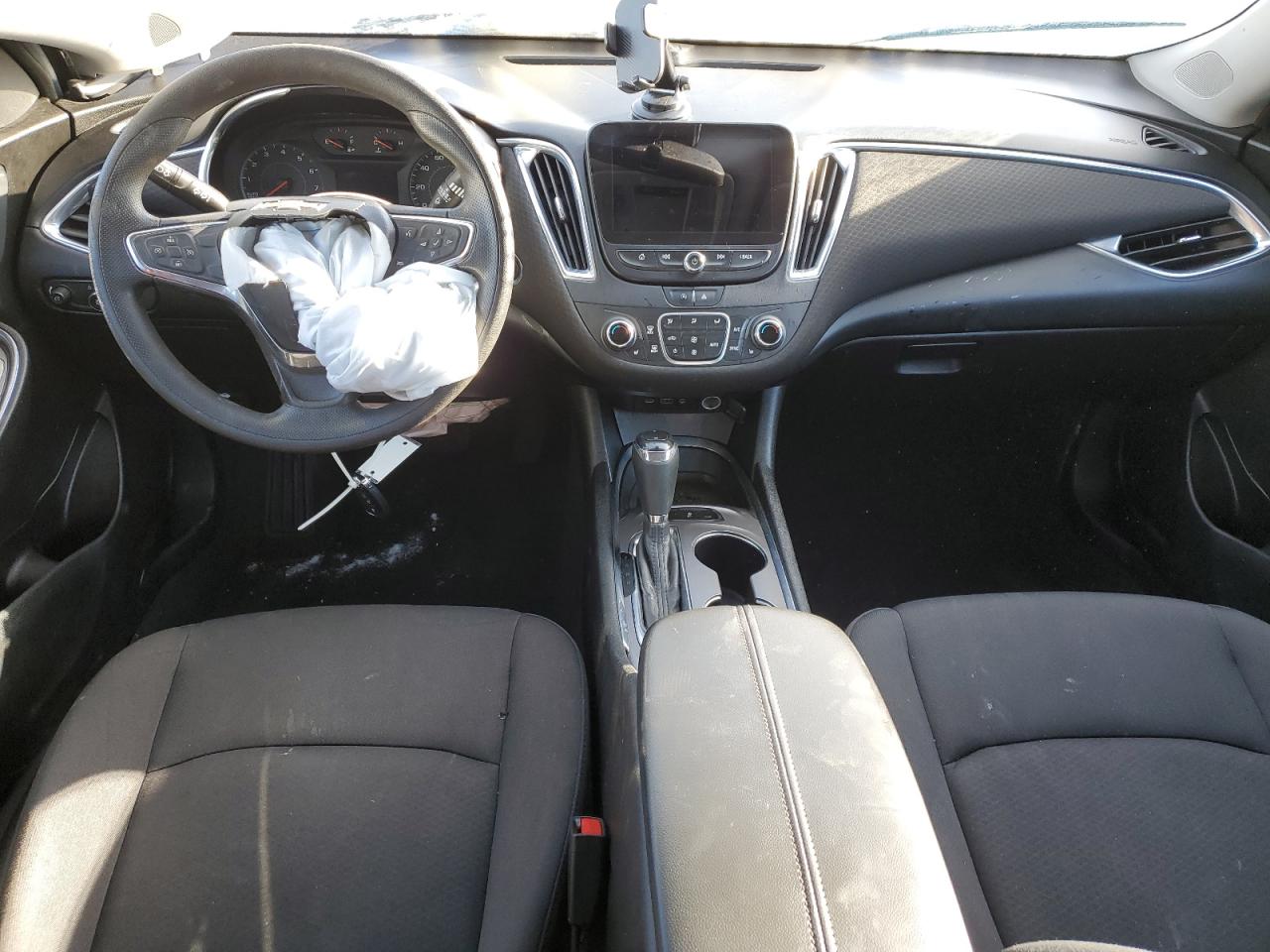2020 Chevrolet Malibu VIN 1G1ZD5ST2LF089547 Copart auction photo, front end damage thumbnail 8