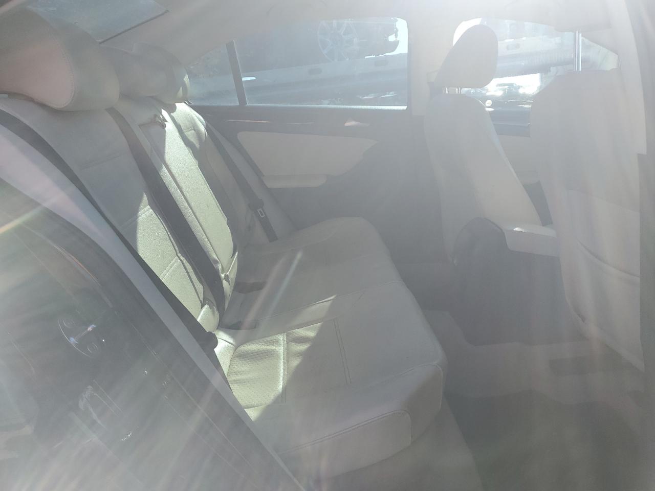 2016 Volkswagen Jetta VIN 3VWL07AJXGM212177 Copart auction photo, front end damage thumbnail 10