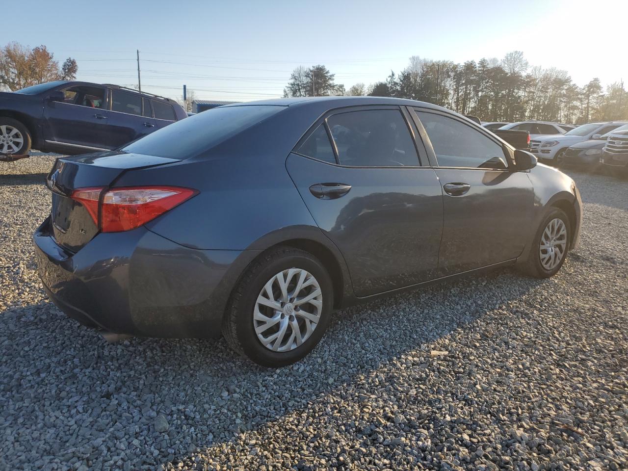 2019 Toyota Corolla VIN 2T1BURHE9KC163028 Copart auction photo, all over damage thumbnail 3