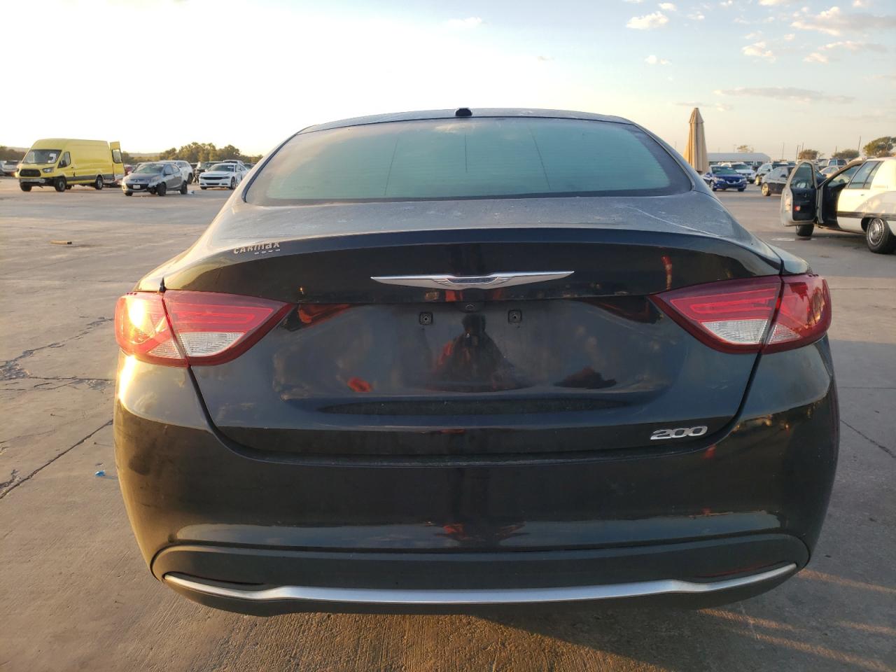 2016 Chrysler 200 VIN 1C3CCCAB0GN104026 Copart auction photo, side / minor dent/scratches damage thumbnail 6