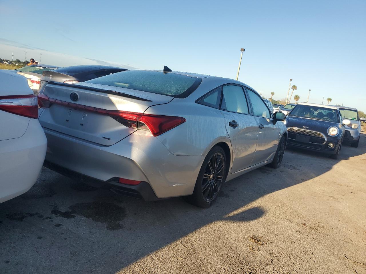 2022 Toyota Avalon VIN 4T1EA1AB1NU015000 Copart auction photo, water/flood damage thumbnail 3