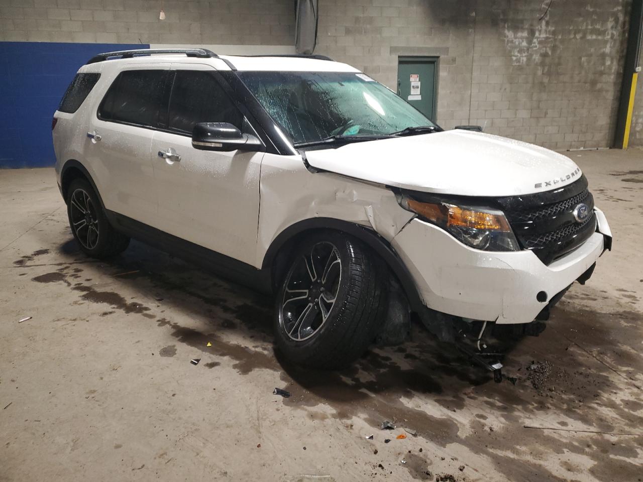 2014 Ford Explorer VIN 1FM5K8GT7EGA86559 Copart auction photo, front end / side damage thumbnail 4