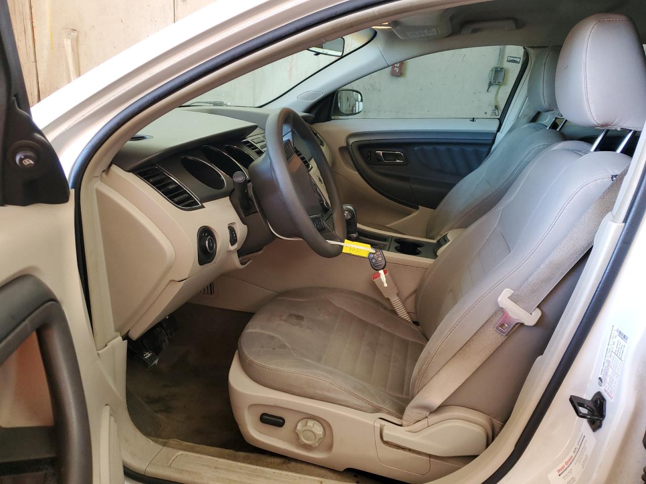 2012 Ford Taurus VIN 1FAHP2DW0CG125736 Copart auction photo, front end / minor dent/scratches damage thumbnail 7