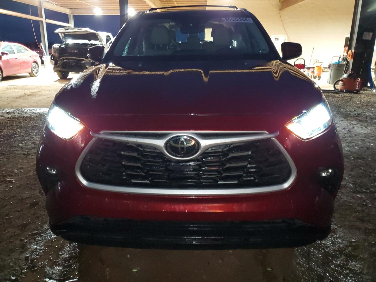 2022 Toyota Highlander VIN 5TDGZRAH3NS125494 Copart auction photo, rear end damage thumbnail 5