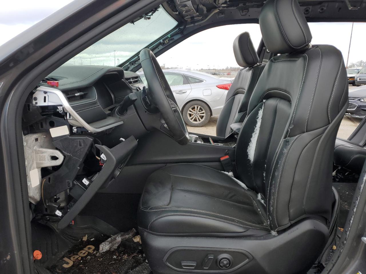 2021 Jeep Grand Cherokee VIN 1C4RJKBG2M8174797 Copart auction photo, stripped damage thumbnail 7