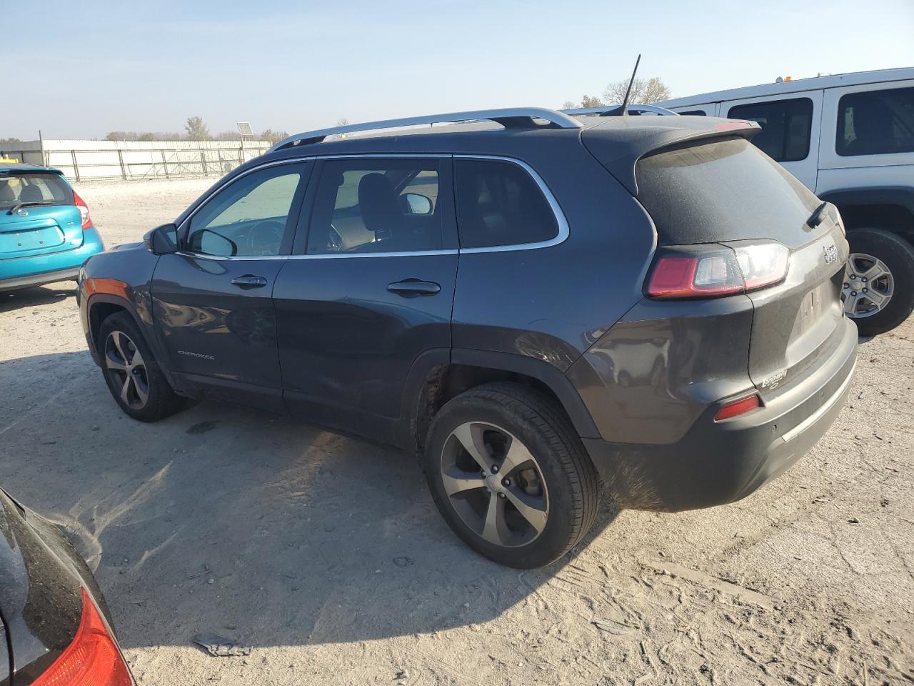 2020 Jeep Grand Cherokee VIN 1C4PJLDBXLD653537 Copart auction photo, side / minor dent/scratches damage thumbnail 2