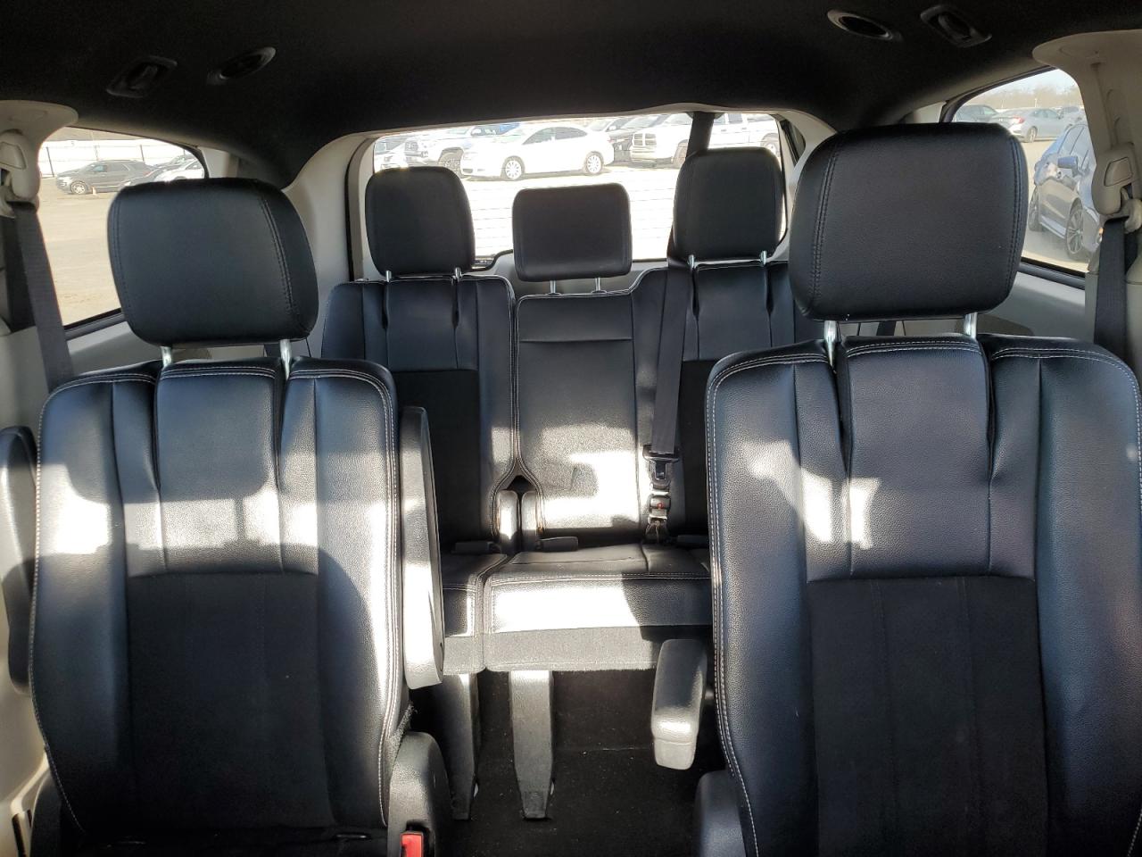 2019 Dodge Caravan VIN 2C4RDGCG9KR799962 Copart auction photo, front end / side damage thumbnail 10