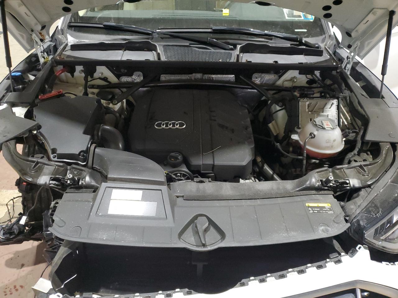 2021 Audi Q5 VIN WA1BAAFY9M2024987 Copart auction photo, front end / minor dent/scratches damage thumbnail 12