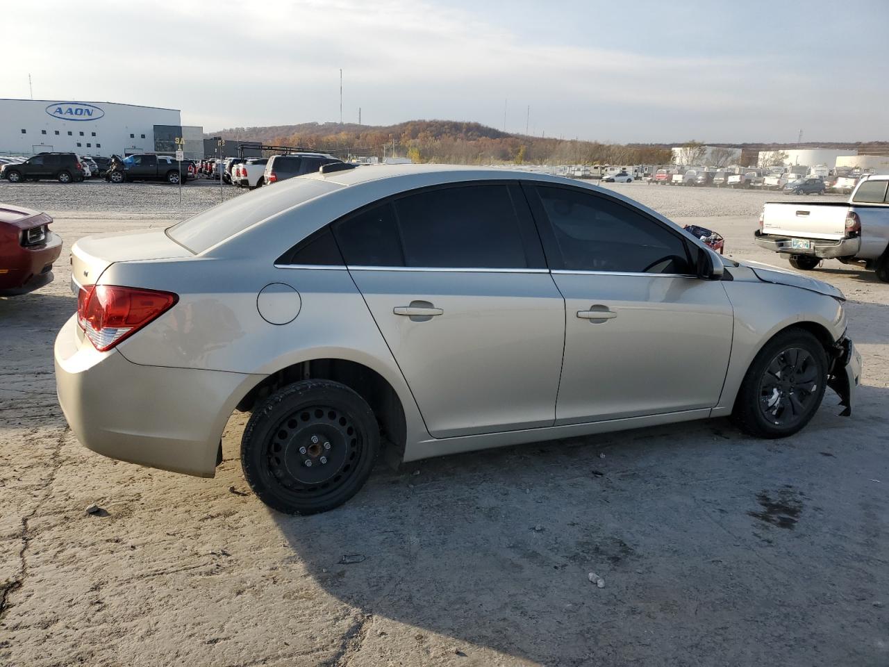 2016 Chevrolet Cruze VIN 1G1PE5SB4G7108515 Copart auction photo, mechanical / front end damage thumbnail 3
