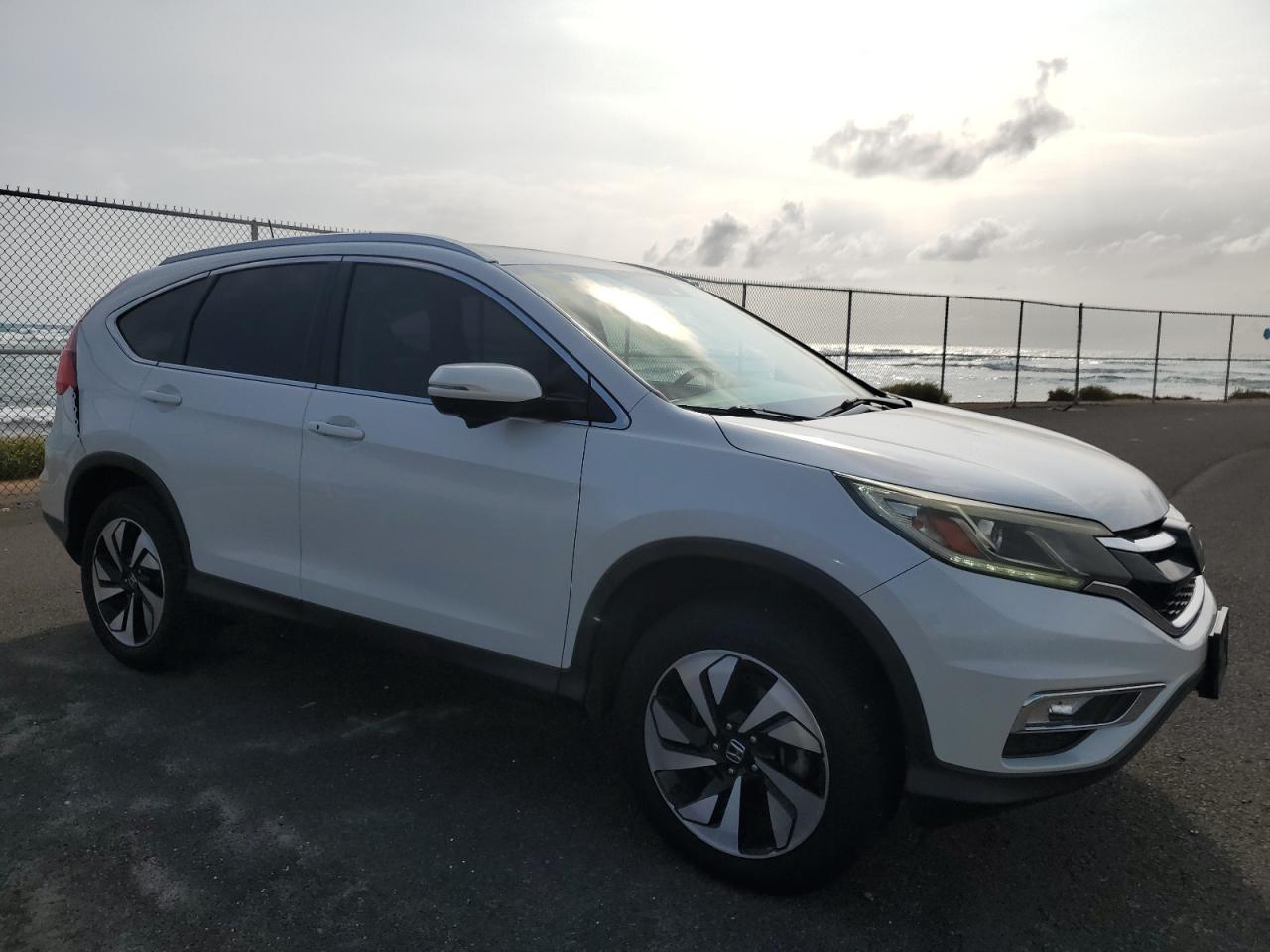 2016 Honda CR-V VIN 5J6RM3H91GL017084 Copart auction photo, rear end damage thumbnail 4