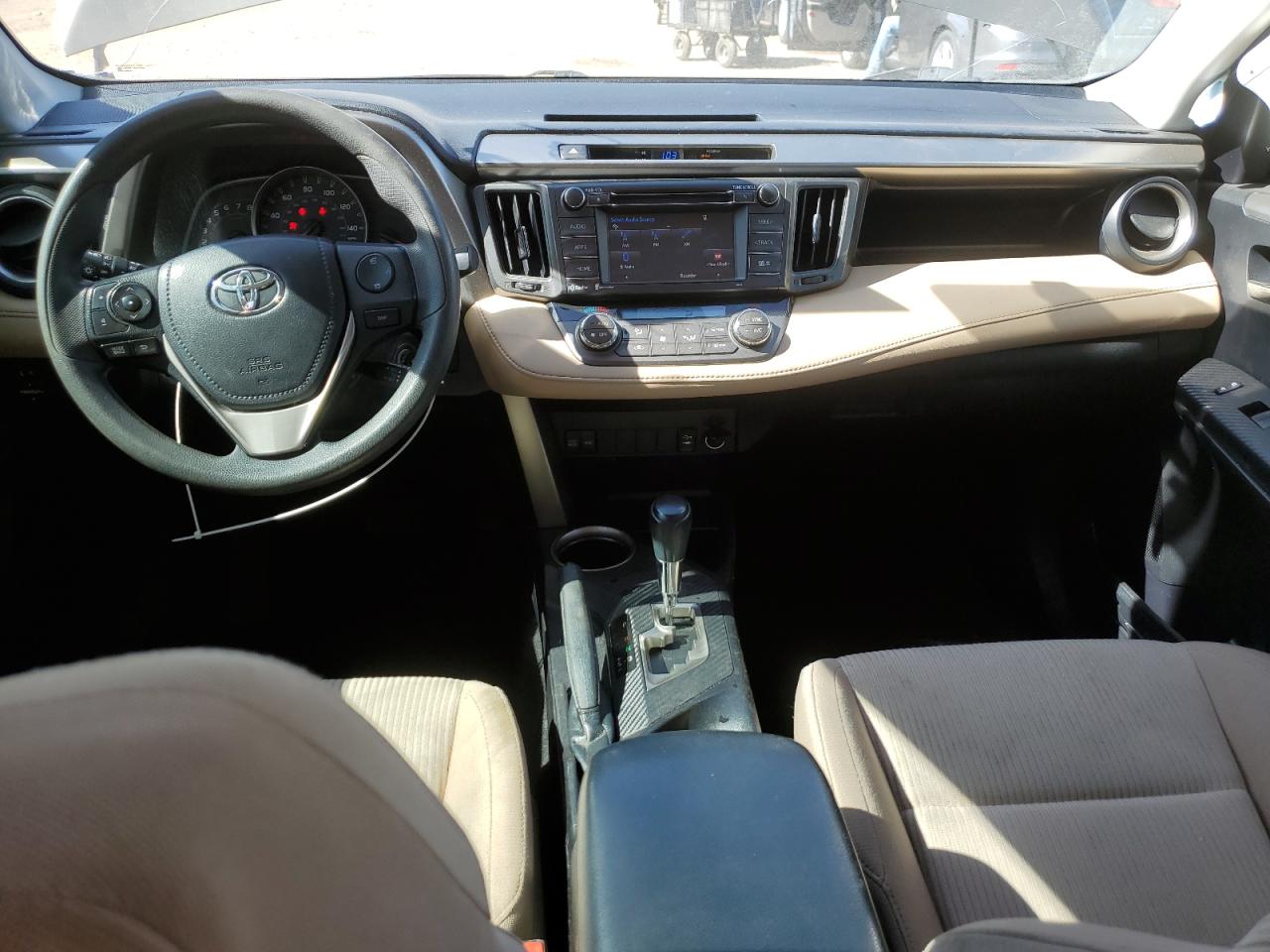 2015 Toyota RAV 4 VIN JTMRFREV8FD134206 Copart auction photo, side / front end damage thumbnail 8