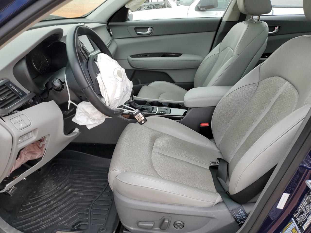 2018 KIA Optima VIN 5XXGU4L38JG202245 Copart auction photo, front end / side damage thumbnail 7