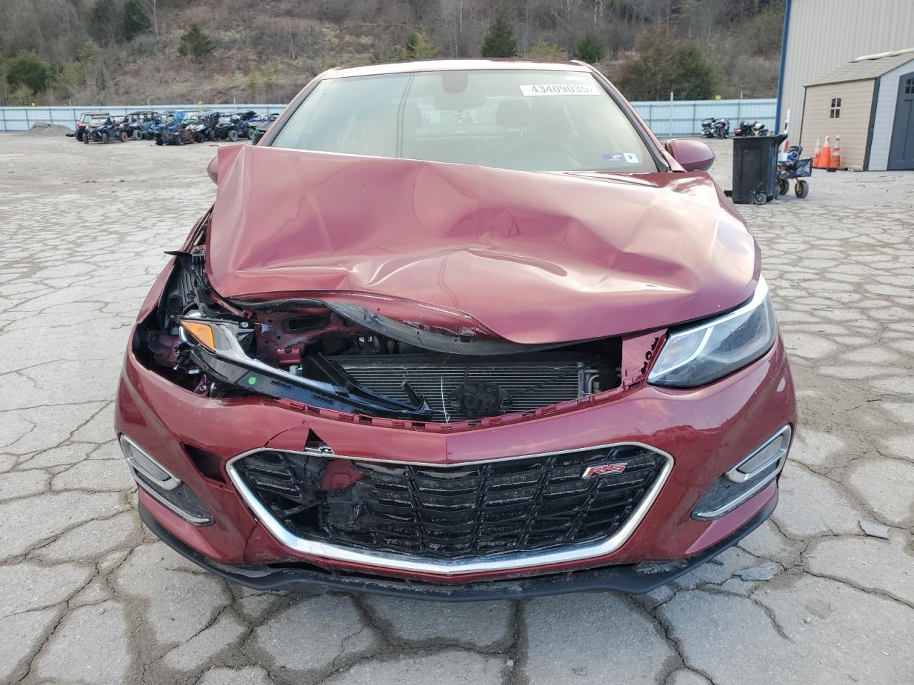 2018 Chevrolet Cruze VIN 1G1BE5SM9J7142808 Copart auction photo, front end damage thumbnail 5