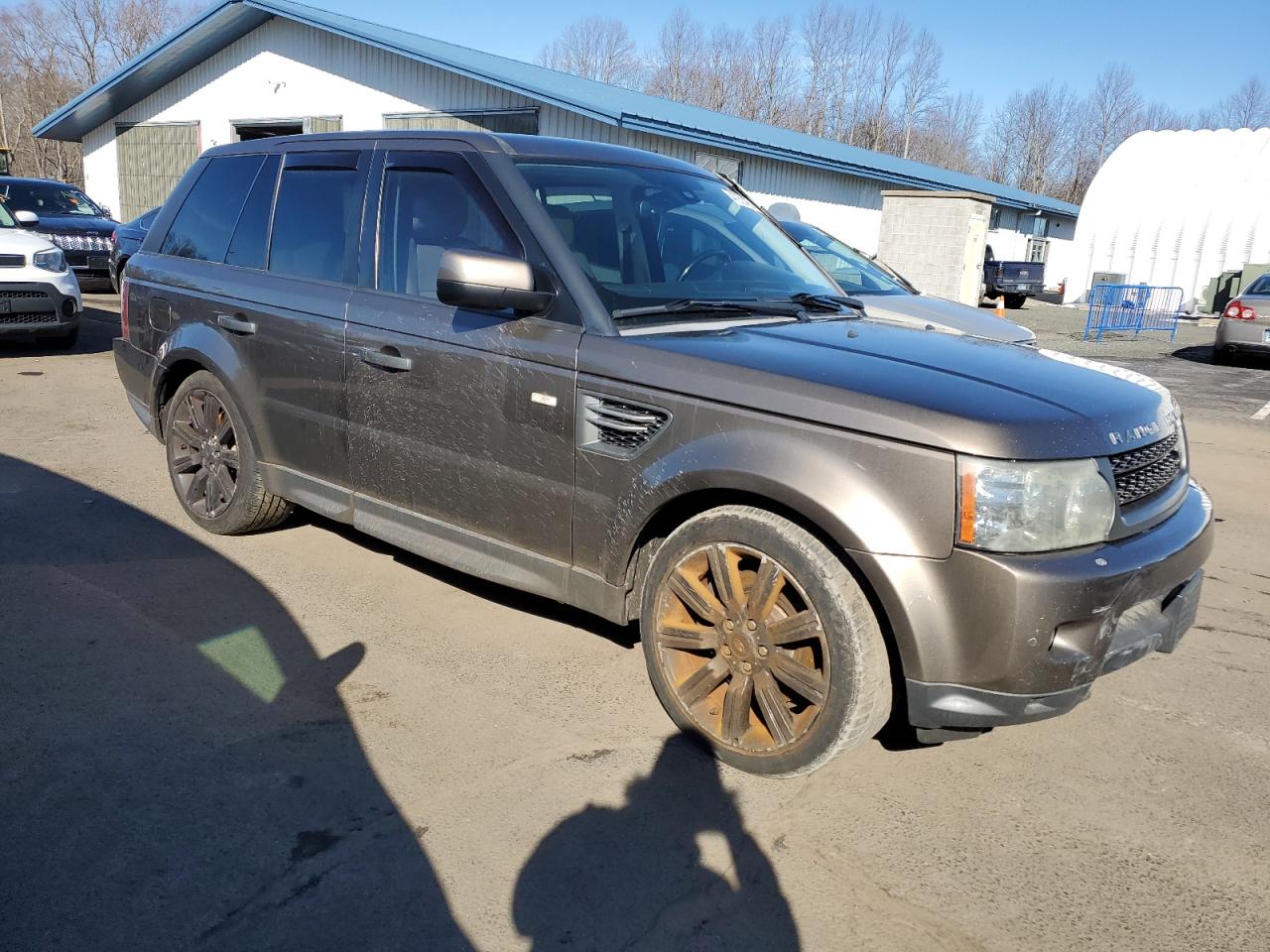 2011 Land Rover Range Rover VIN SALSF2D46BA701485 Copart auction photo, minor dent/scratches damage thumbnail 4