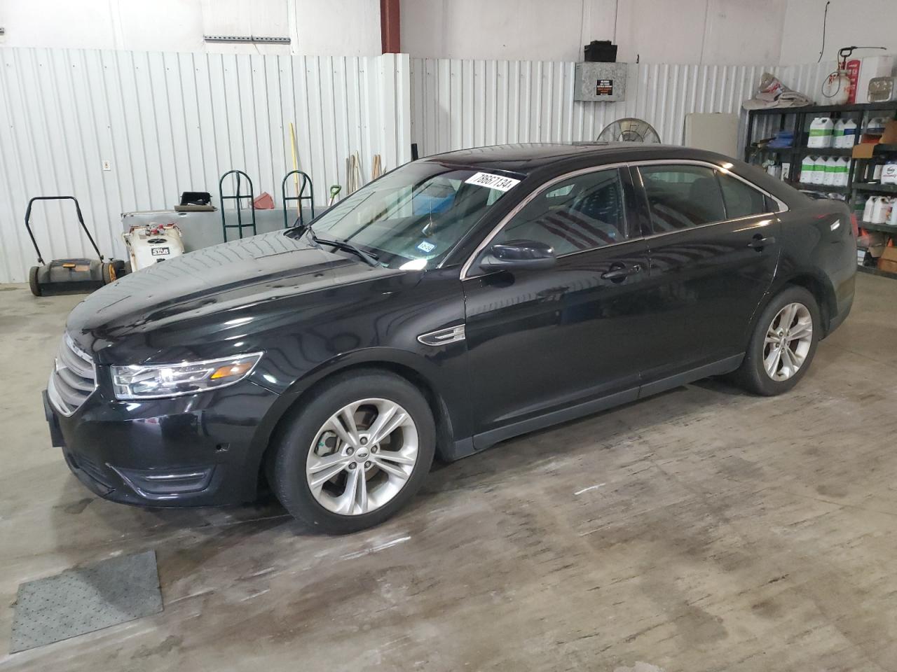 2015 Ford Taurus VIN 1FAHP2E84FG189945