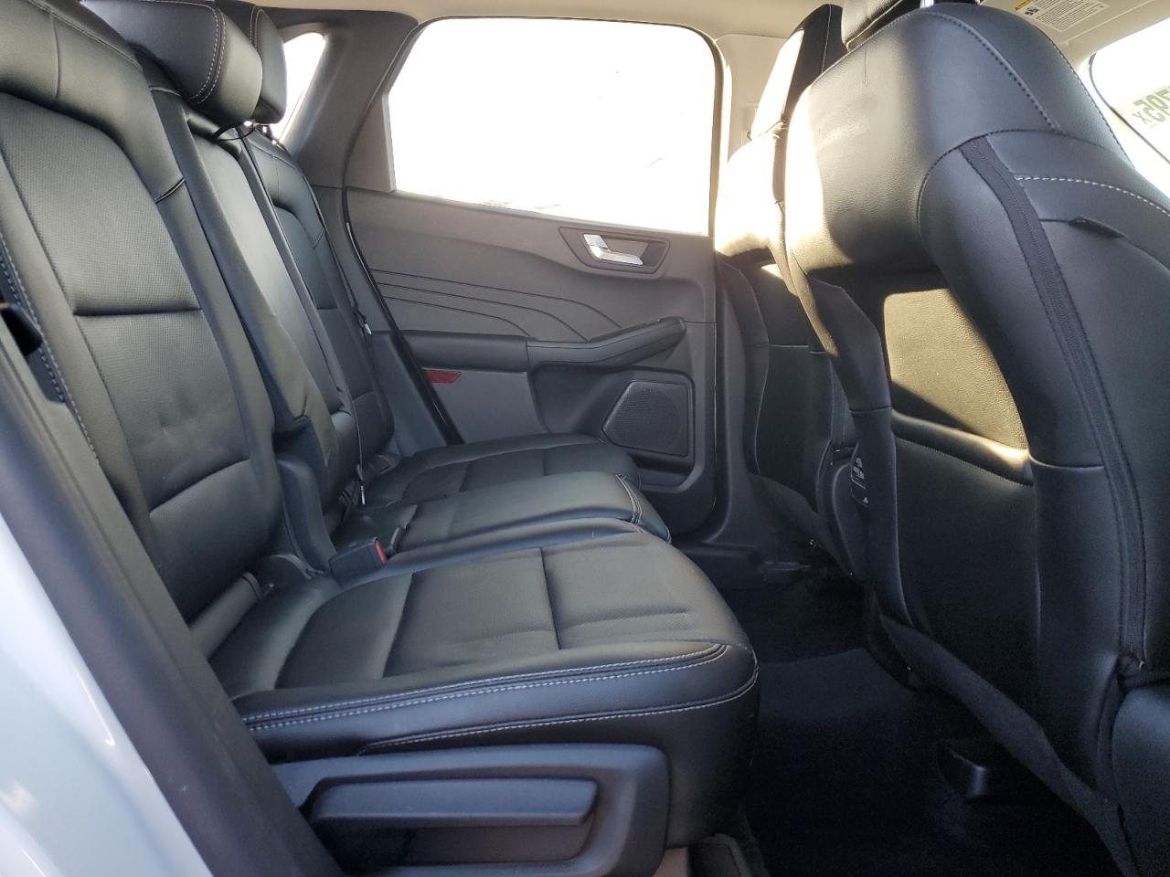 2022 Ford Escape VIN 1FMCU9H66NUB68378 Copart auction photo, front end / rear end damage thumbnail 11