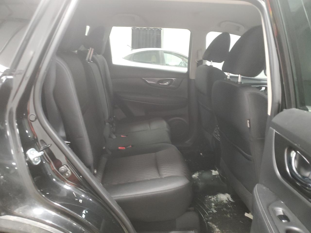 2017 Nissan Rogue VIN KNMAT2MV8HP562308 Copart auction photo, front end / frame damage damage thumbnail 11