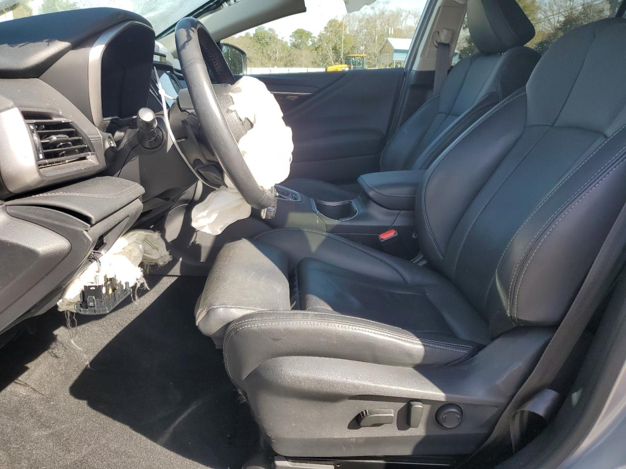 2020 Subaru Outback VIN 4S4BTGND6L3198697 Copart auction photo, front end damage thumbnail 7