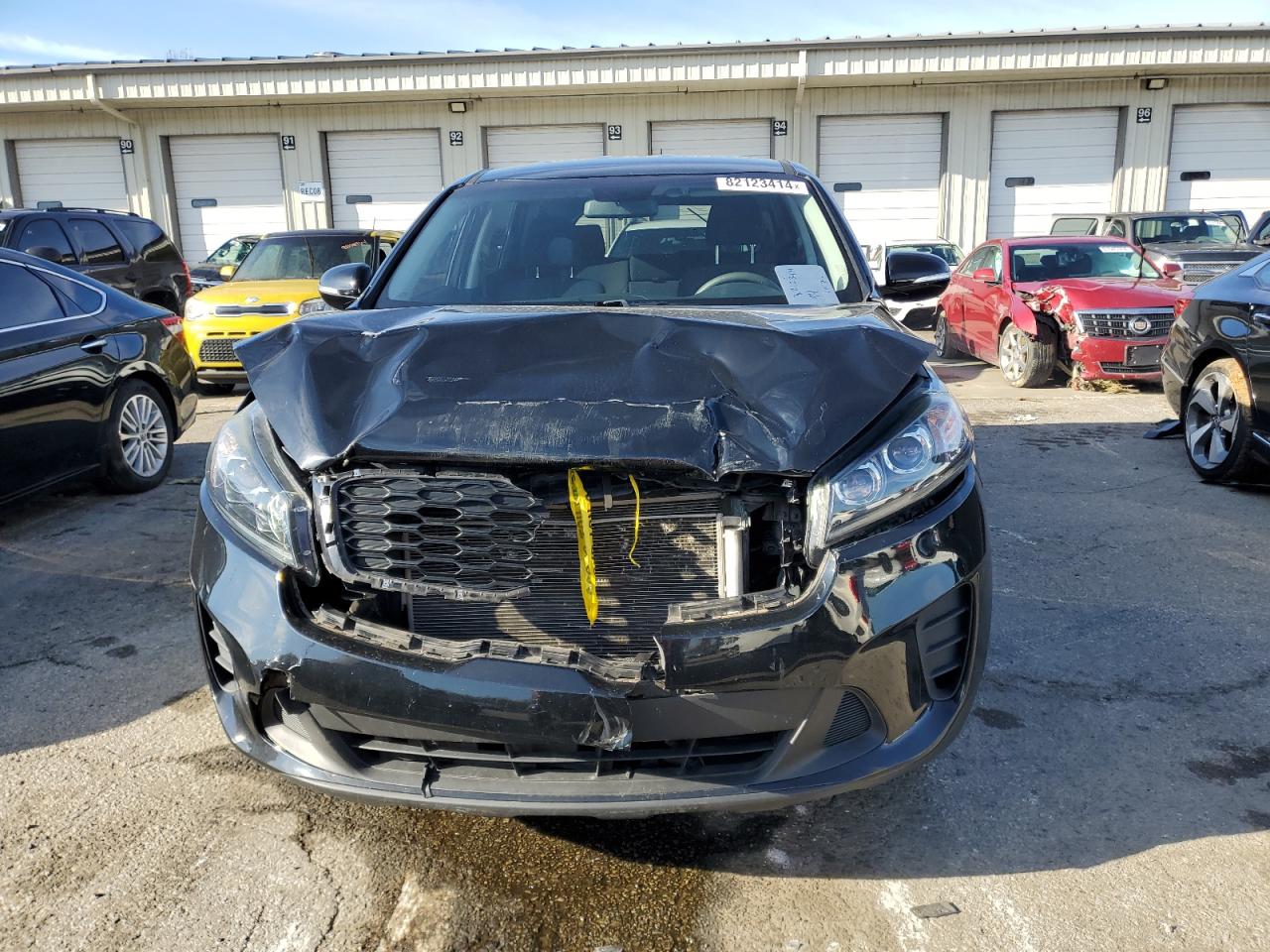 2019 KIA Sorento VIN 5XYPG4A32KG586448 Copart auction photo, front end damage thumbnail 5
