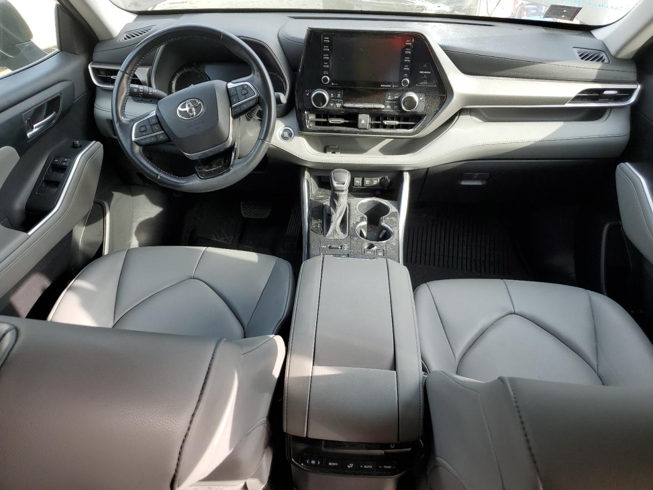 2021 Toyota Highlander VIN 5TDHZRBH7MS108666 Copart auction photo, front end / front end damage thumbnail 8