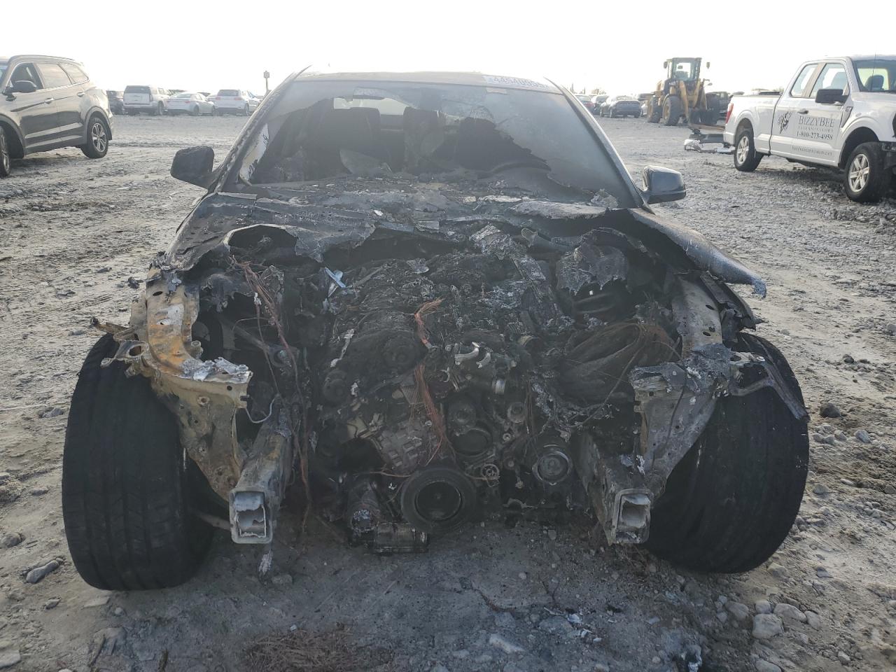2011 BMW 5er VIN WBAFR7C50BC601956 Copart auction photo, burn / front end damage thumbnail 5