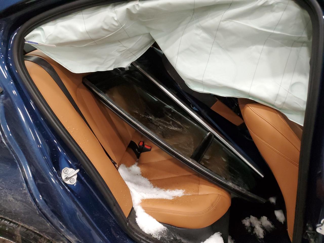 2024 BMW 3er VIN 3MW89FF05R8E04706 Copart auction photo, side / all over damage thumbnail 10