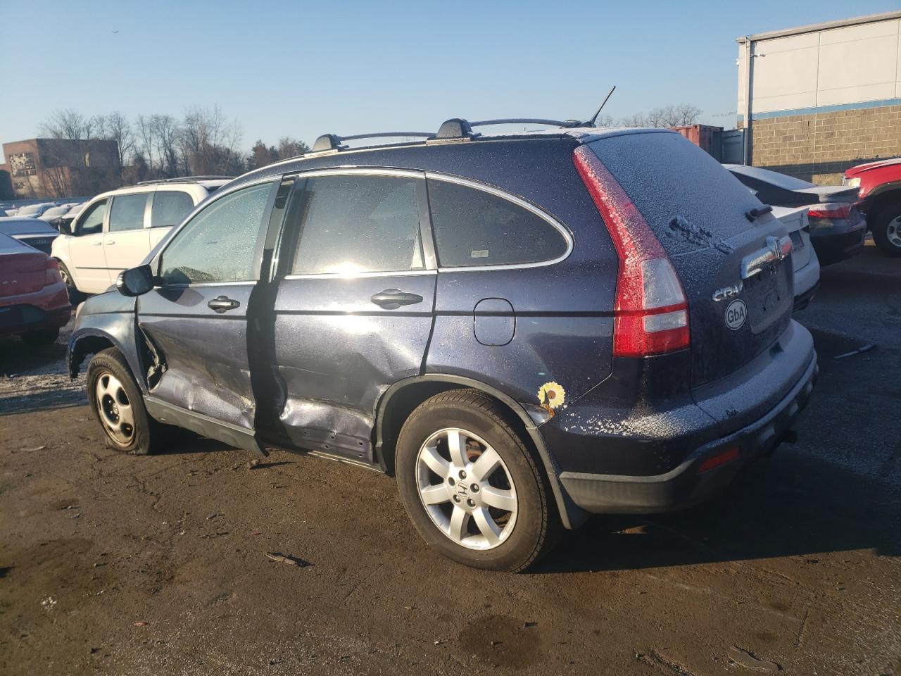 2008 Honda CR-V VIN JHLRE48518C032632 Copart auction photo, side / front end damage thumbnail 2