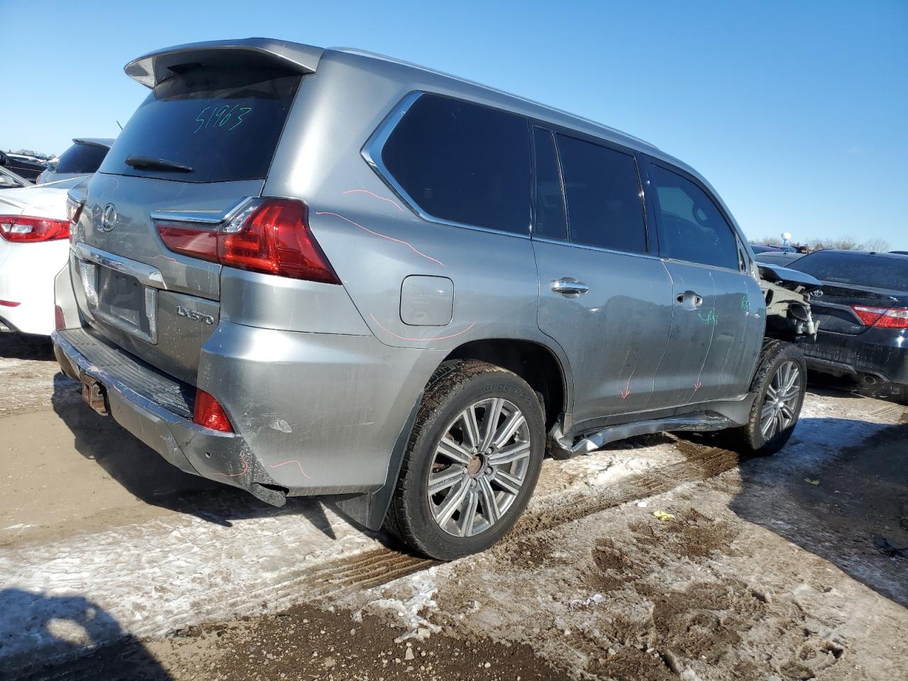 2016 Lexus LX VIN JTJHY7AXXG4202425 Copart auction photo, front end / side damage thumbnail 3