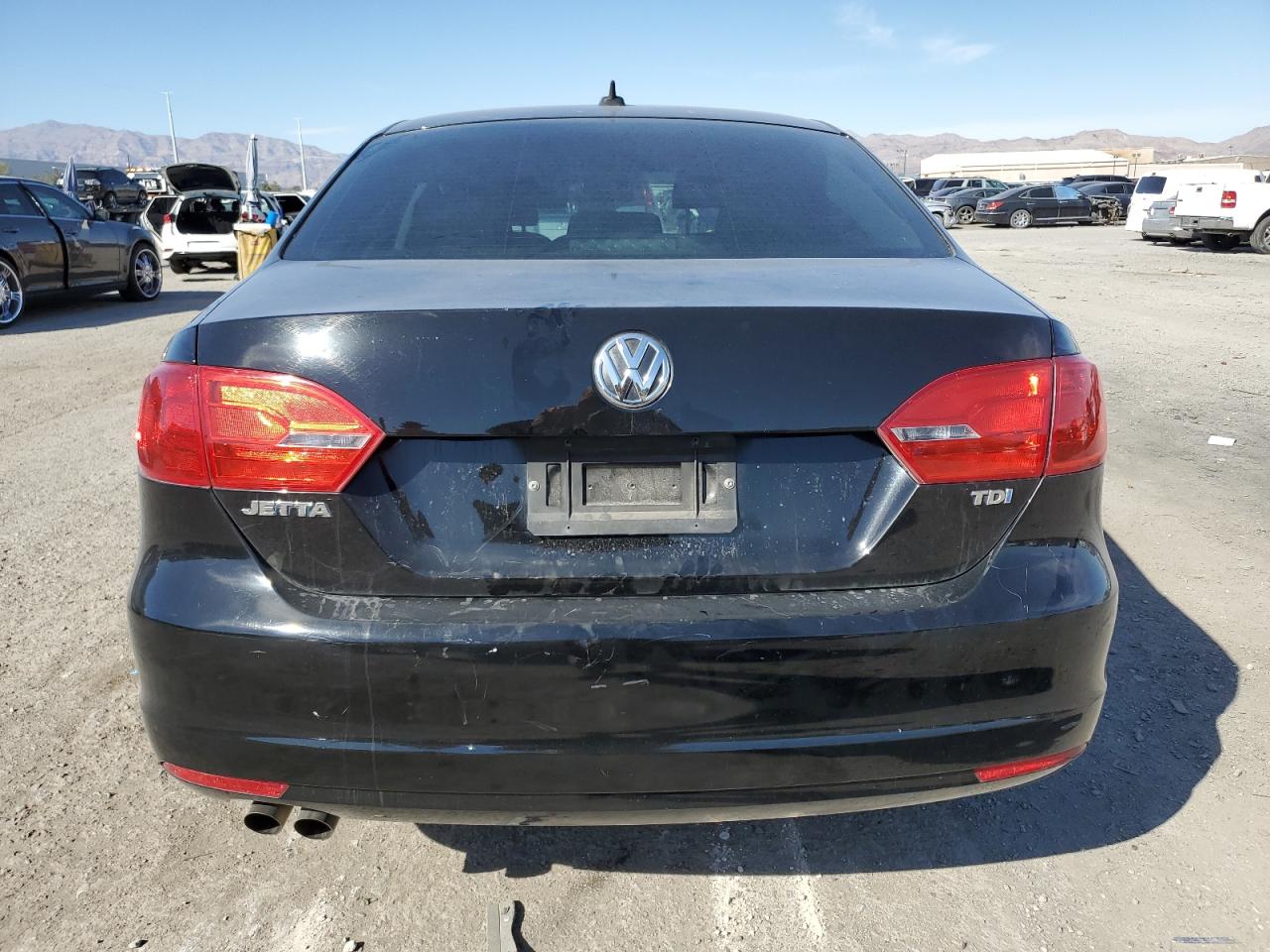 2014 Volkswagen Jetta VIN 3VWLL7AJ7EM319725 Copart auction photo, front end damage thumbnail 6
