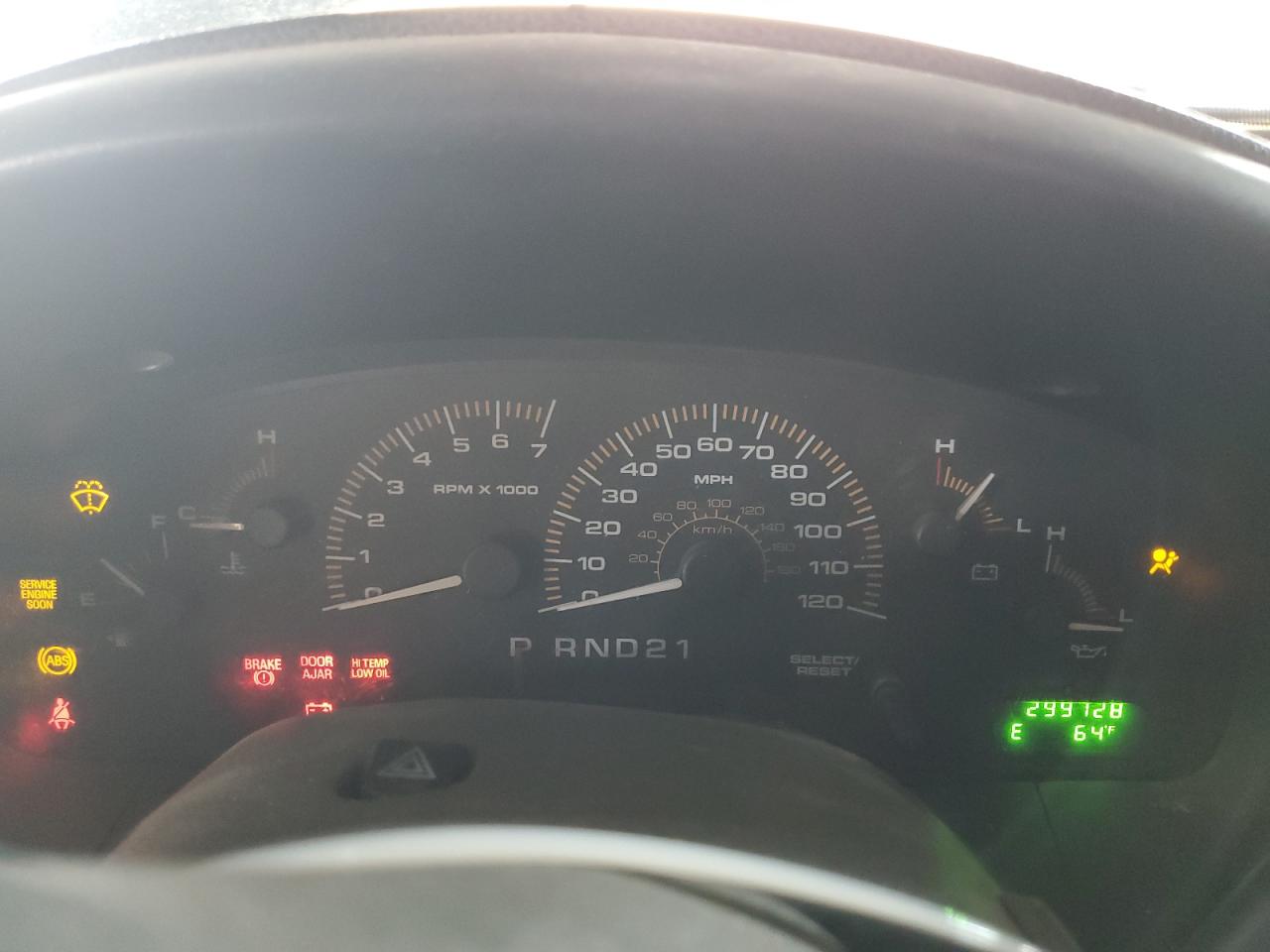 2003 Ford Expedition VIN 1FMEU15W33LB43732 Copart auction photo, front end / rear end damage thumbnail 9