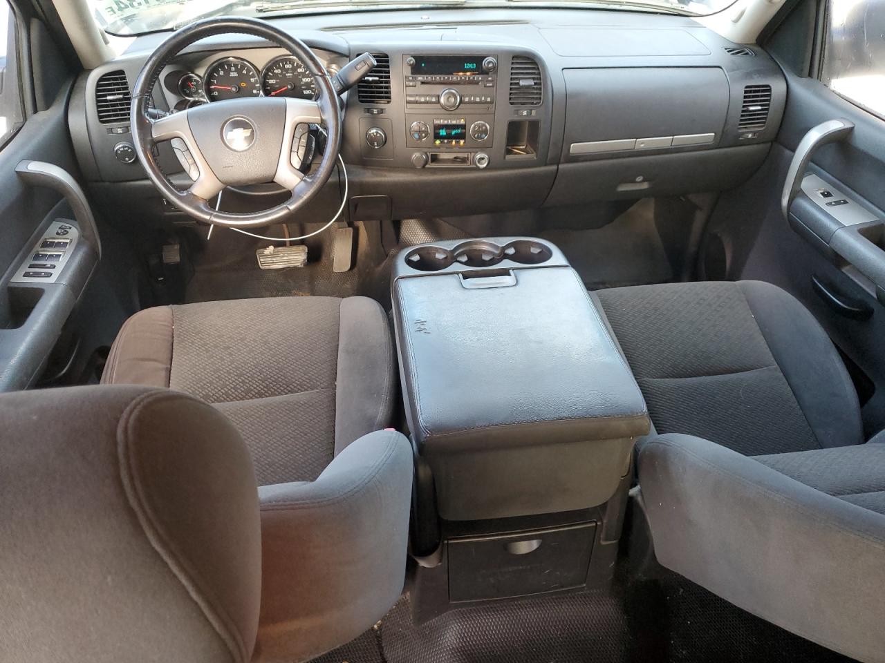 2008 Chevrolet Silverado VIN 1GCHK23K58F221303 Copart auction photo, hail damage thumbnail 8