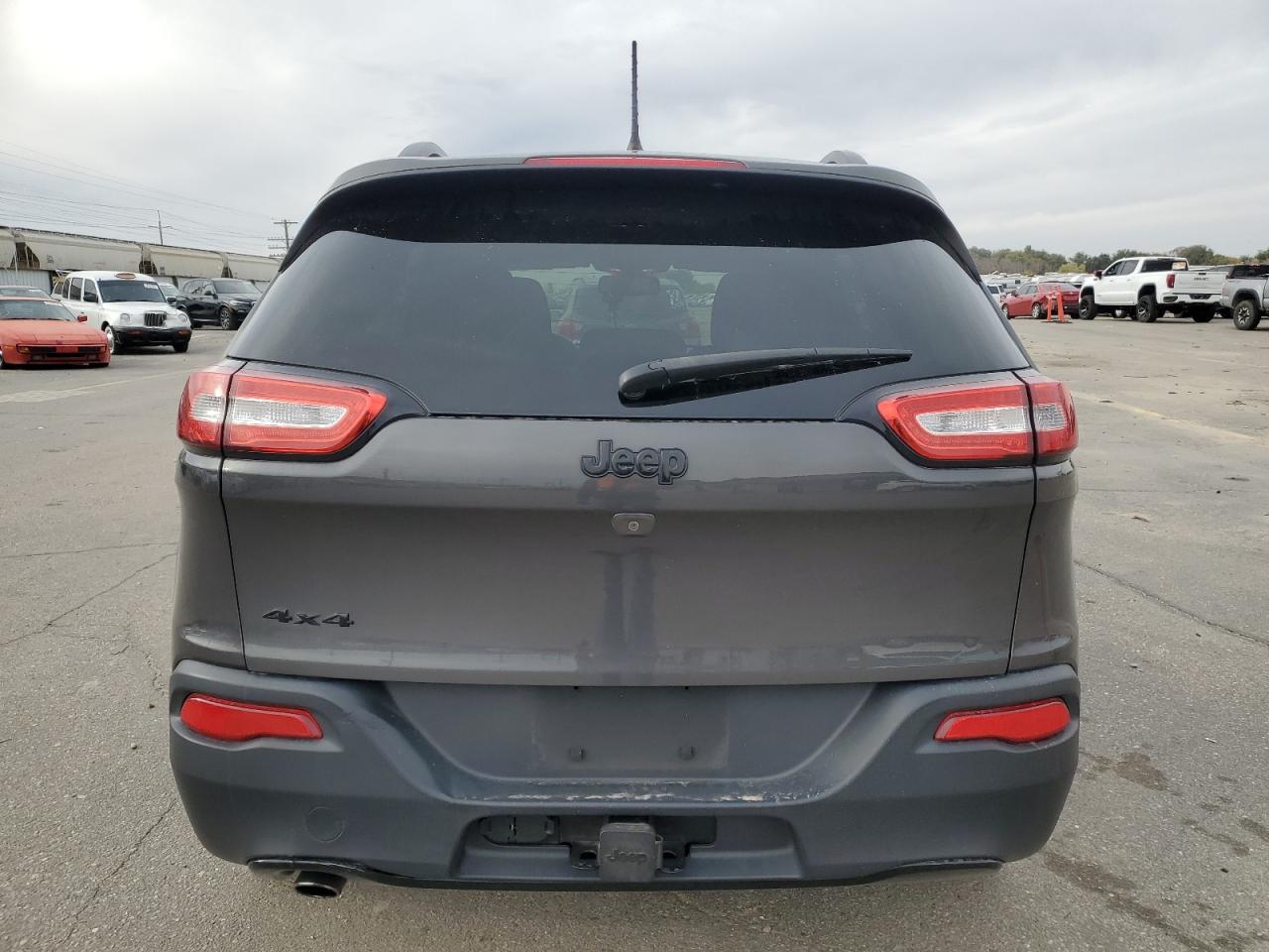 2015 Jeep Grand Cherokee VIN 1C4PJMCB0FW740170 Copart auction photo, front end damage thumbnail 6