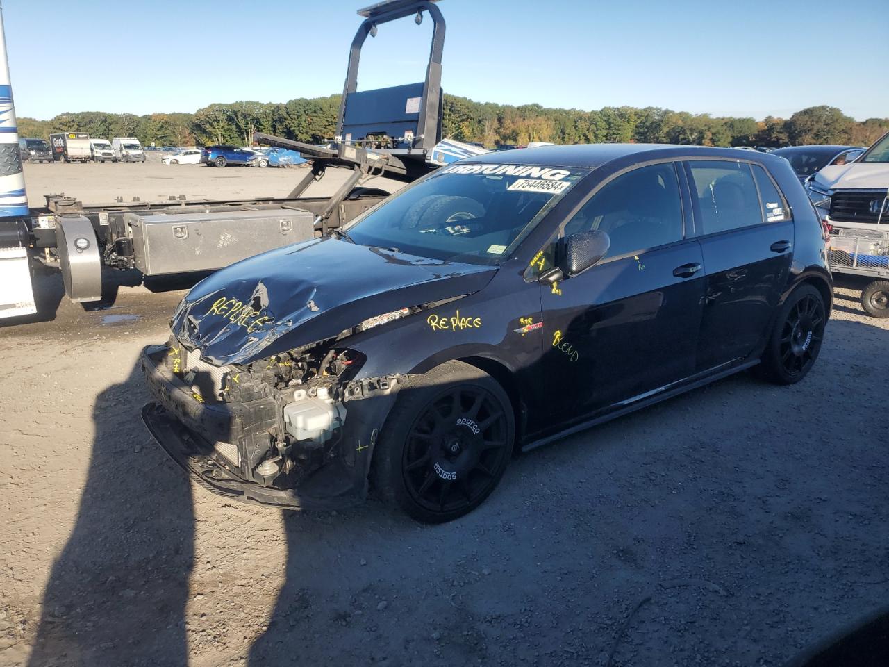 2015 Volkswagen GTI VIN 3VW5T7AU0FM095282