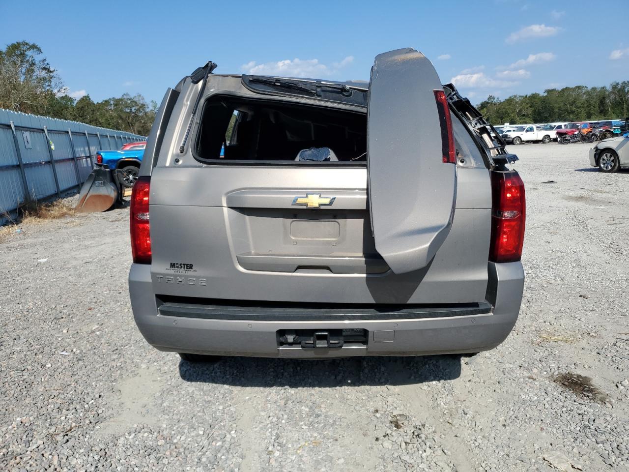 2017 Chevrolet Tahoe VIN 1GNSKBKC9HR277170 Copart auction photo, all over damage thumbnail 6