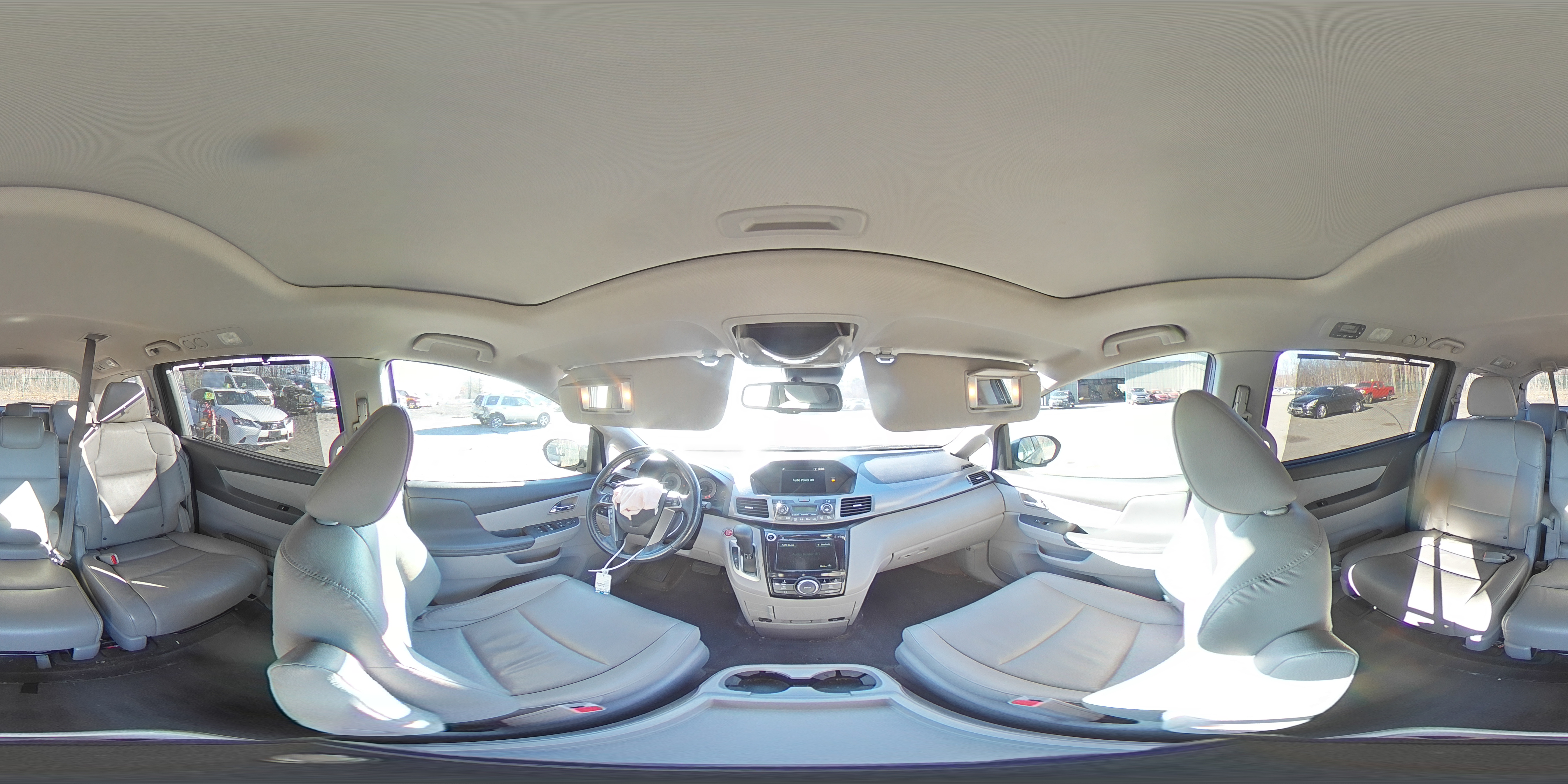 2014 Honda Odyssey VIN 5FNRL5H6XEB102855 Copart auction photo, front end / minor dent/scratches damage thumbnail 14