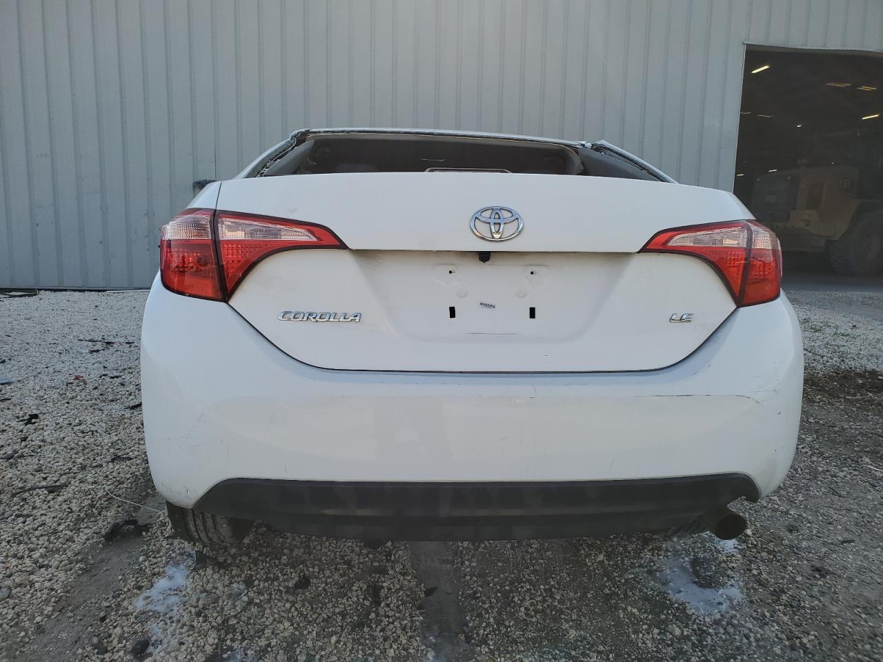 2019 Toyota Corolla VIN 2T1BURHE7KC215627 Copart auction photo, all over damage thumbnail 6