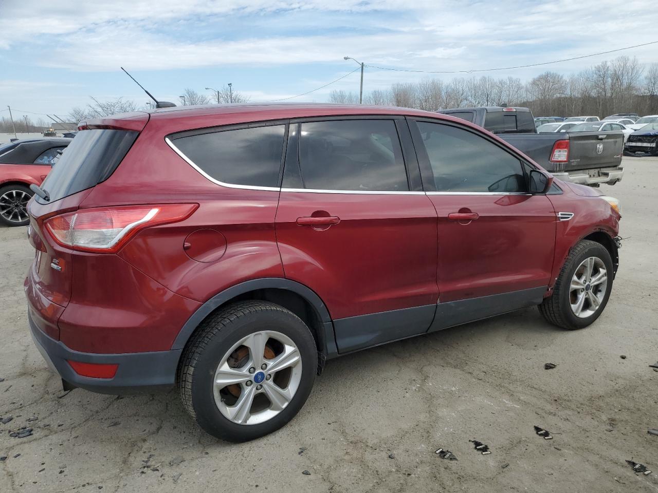 2013 Ford Escape VIN 1FMCU9G96DUC22126 Copart auction photo, front end / side damage thumbnail 3