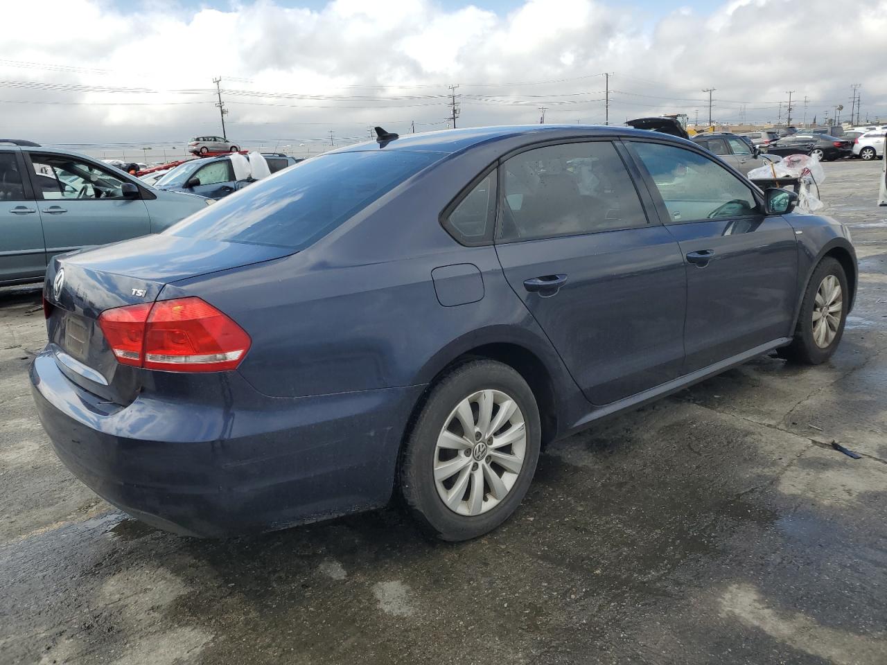 2015 Volkswagen Passat VIN 1VWAT7A3XFC070803 Copart auction photo, mechanical damage thumbnail 3