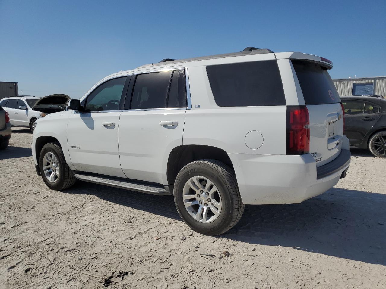 2016 Chevrolet Tahoe VIN 1GNSCAKC6GR395313 Copart auction photo, front end damage thumbnail 2