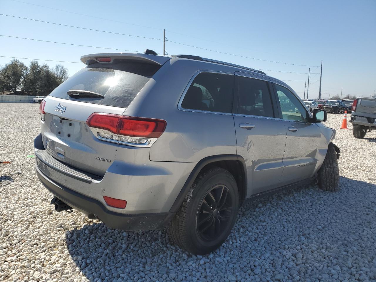 2020 Jeep Grand Cherokee VIN 1C4RJEAG3LC295644 Copart auction photo, front end / minor dent/scratches damage thumbnail 3