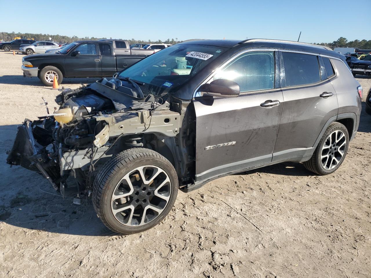 2019 Jeep Compass VIN 3C4NJCCB1KT613476